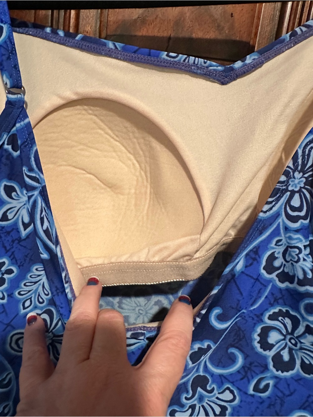 Cherokee Tankini set 24W top & 20W bottoms. Built in soft cup bra. - Picture 9 of 9